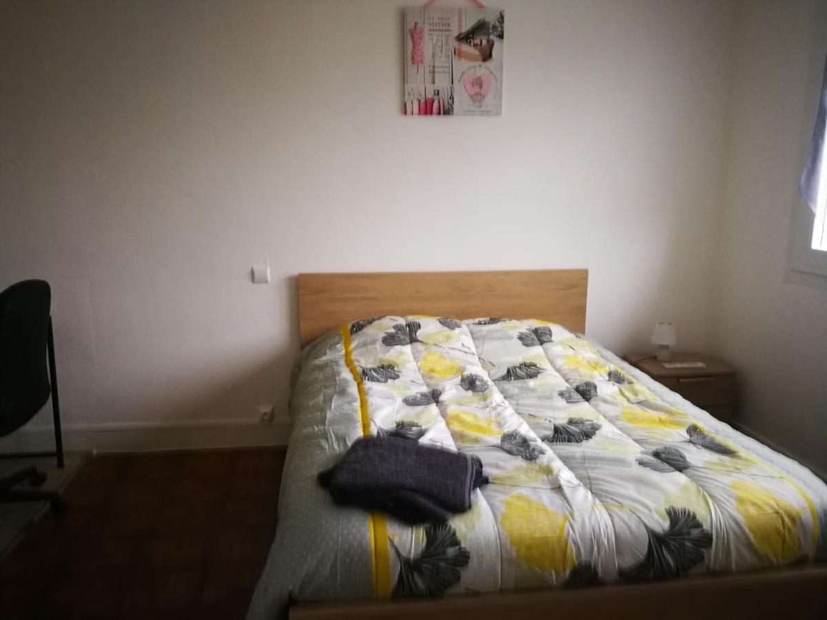 Appartement T4 Lumineux Avec Balcon - 3Eme Etage Sans Ascenseur Tarbes Bagian luar foto